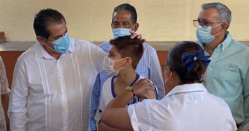 Fortalecen autoridades sanitarias y educativas vacunación contra COVID-19 a menores de 5 a 11 años en escuelas de Morelos