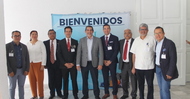 Asiste Cantú Cuevas al III Congreso Regional de Anestesiología en Cuernavaca