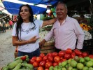 Acompaña Sandra Anaya a locatarios del Mercado Adolfo López Mateos en celebración por el Día del Comerciante